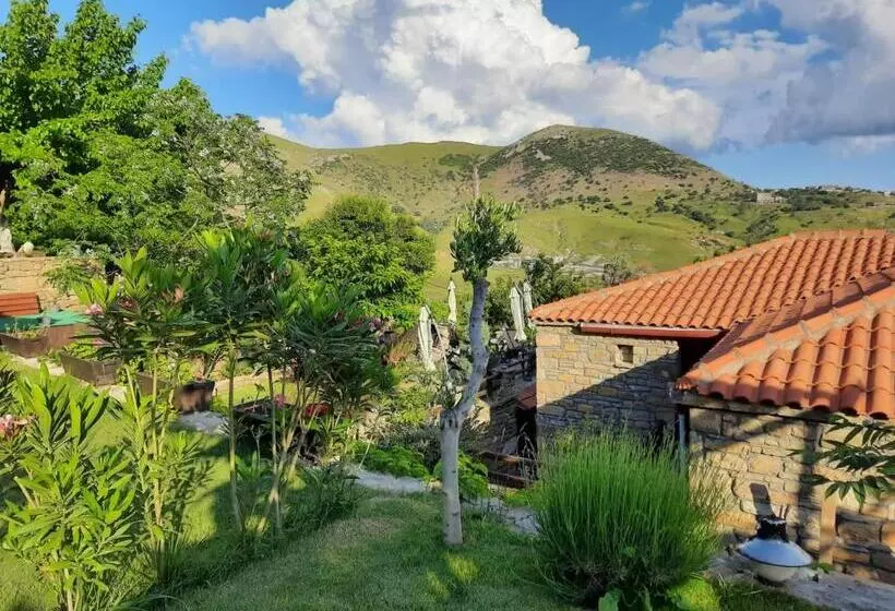 Efli̇n Buti̇k Otel