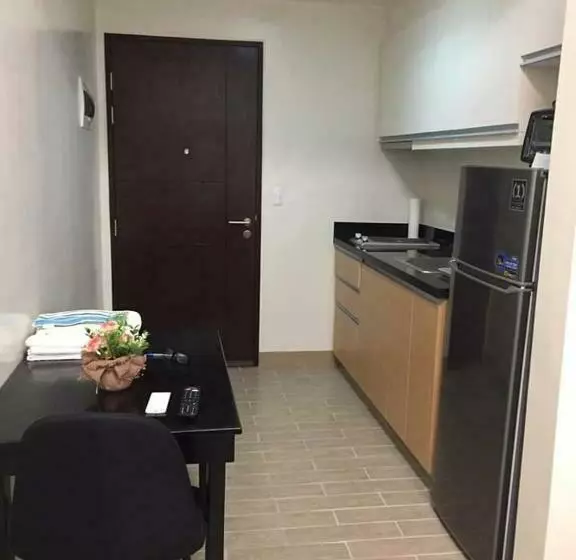 Furnished Studio Megaworld 7m