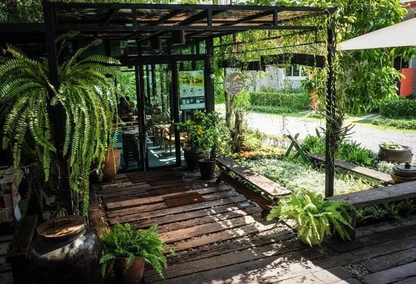 ホテル โรงแรมบ้านเพิ่มสุข อิมแพ็ค เมืองทอง