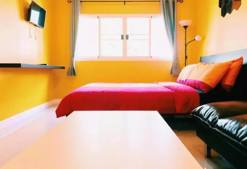 ホテル โรงแรมบ้านเพิ่มสุข อิมแพ็ค เมืองทอง