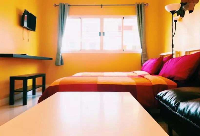 ホテル โรงแรมบ้านเพิ่มสุข อิมแพ็ค เมืองทอง