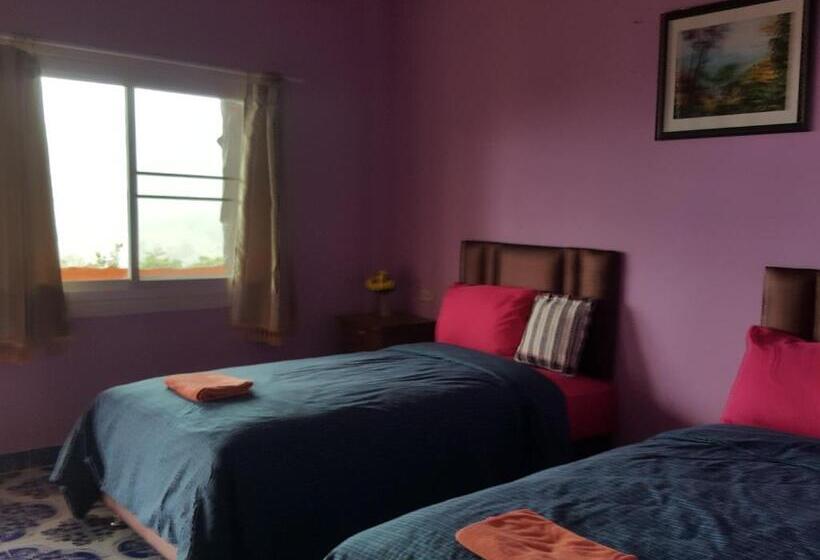 Hotelli ไร่ภูจำปา