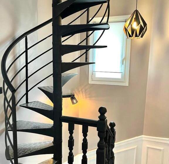 Jolie Maison Proche Des Commerces Et De La Plage