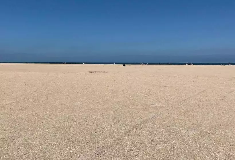 Jolie Maison Proche Des Commerces Et De La Plage