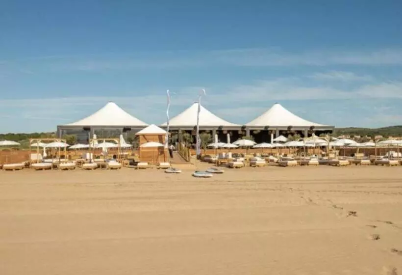 La Maison De Leontine