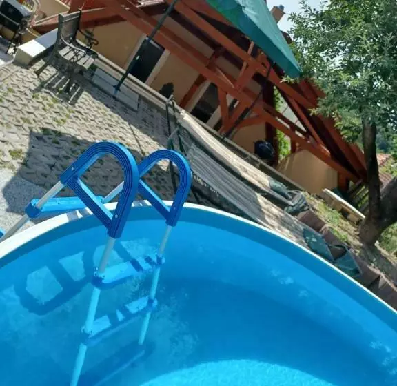 Majatalo Bé La Vendégház