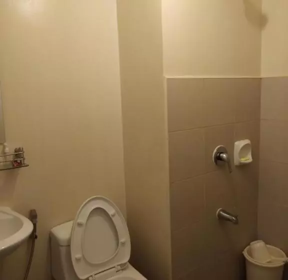 ユースホステル Avida Atria Khalexa S Place Iloilo