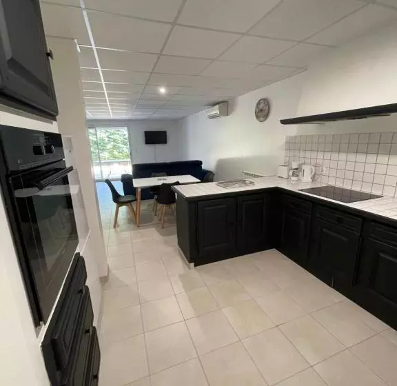 Appartements Calmes Le Mas De Lauriane