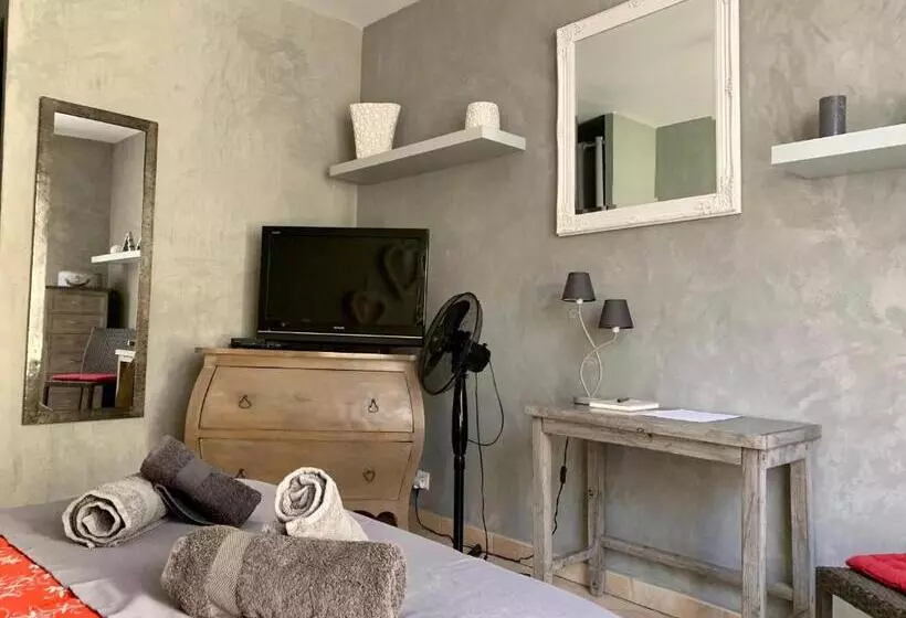 ベッドアンドブレックファースト Villa Fiora Chambre