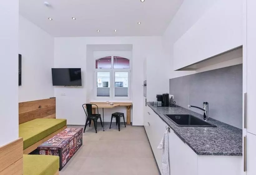 G17 Apartments