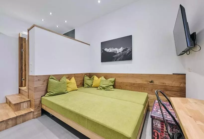 G17 Apartments