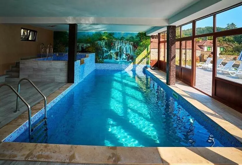 Majatalo симида 2