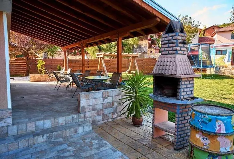 Majatalo симида 2