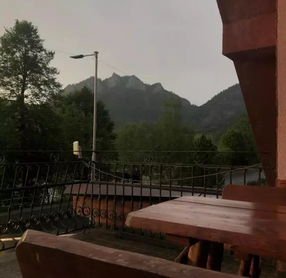 Majatalo Penzión Jolla