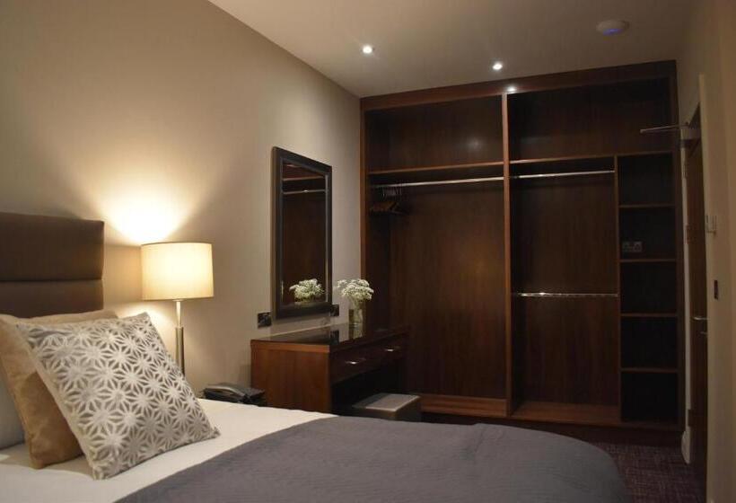 Pension (Hôtel basse catégorie) The Birches Killarney