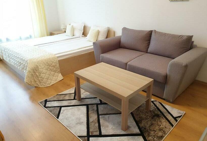 Private Studio In Aspen Golf And Ski Resort