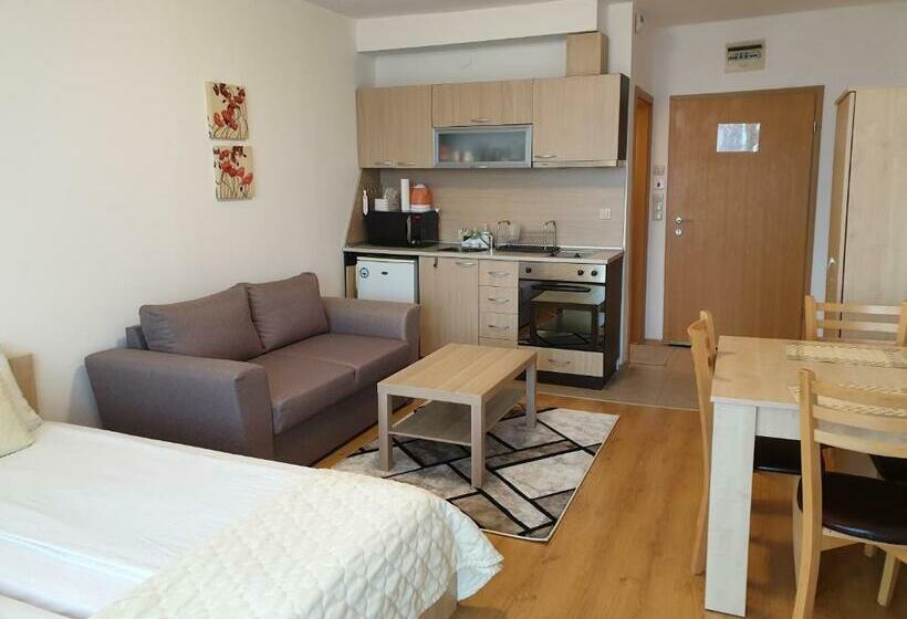 Private Studio In Aspen Golf And Ski Resort