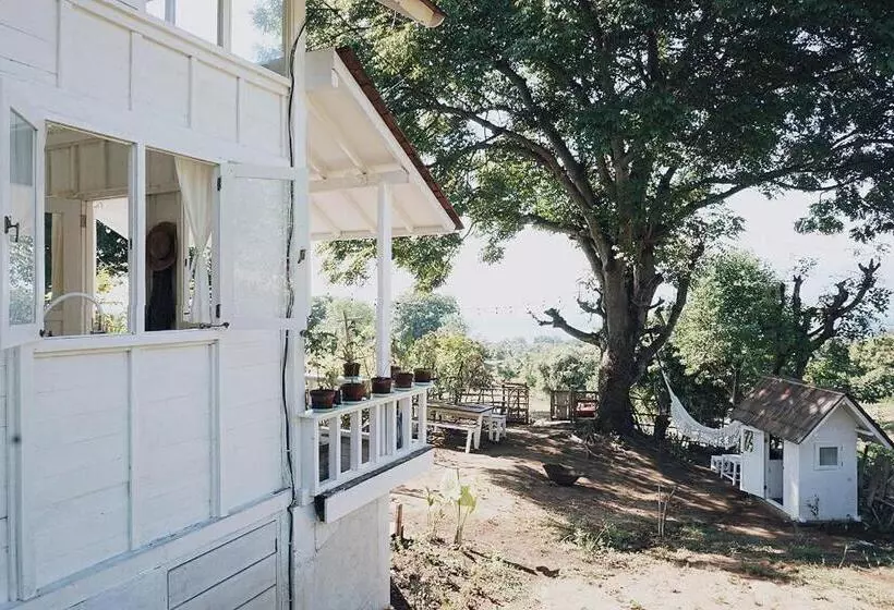 Samadhi Sunrise Temple Villa