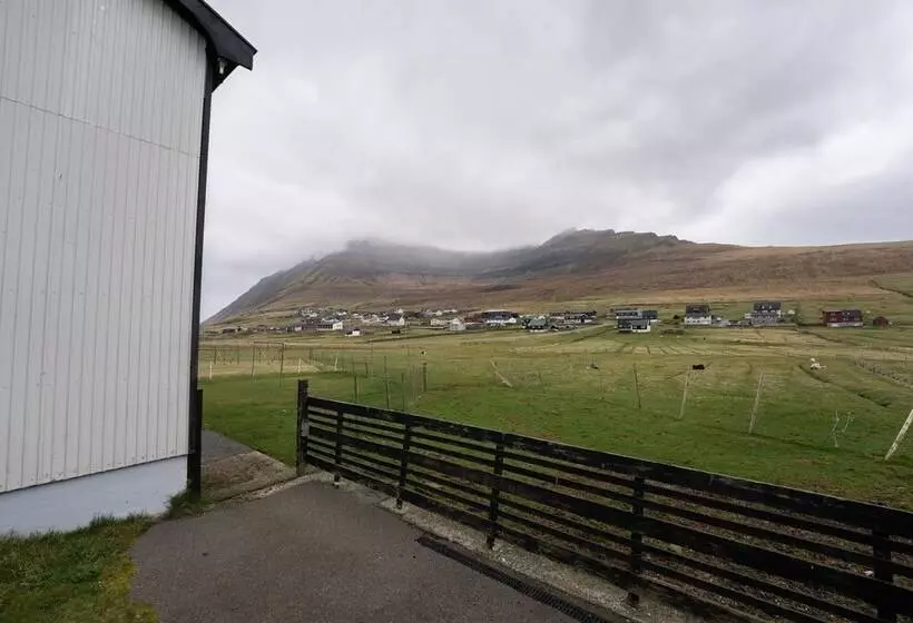 Scenic Village / Nature / Cozy House / 4 Br