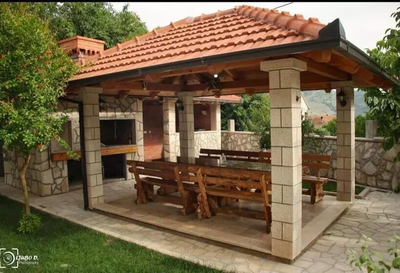 Apartmani Aleksic