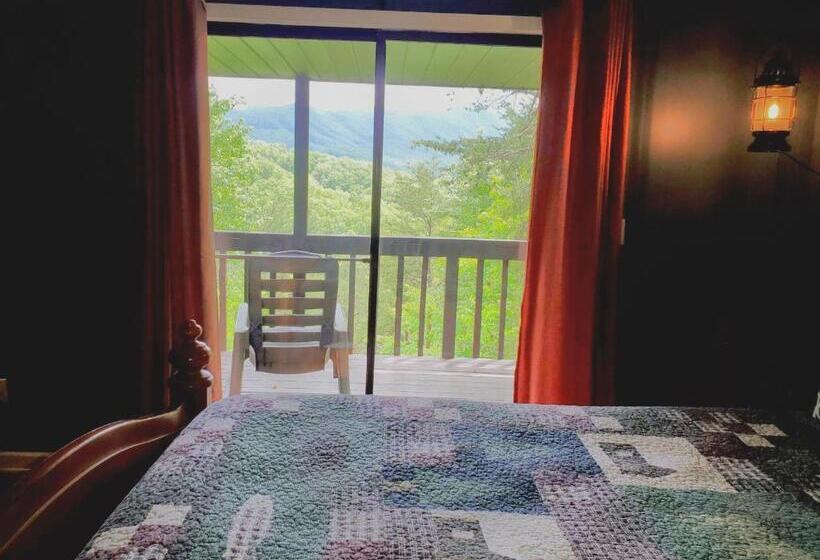 Hillbilly Hilton Pet Friendly Sleeps 4 Free Tickets Mountain View