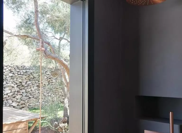 Hotelli Hôtel Les Suites Du Maquis