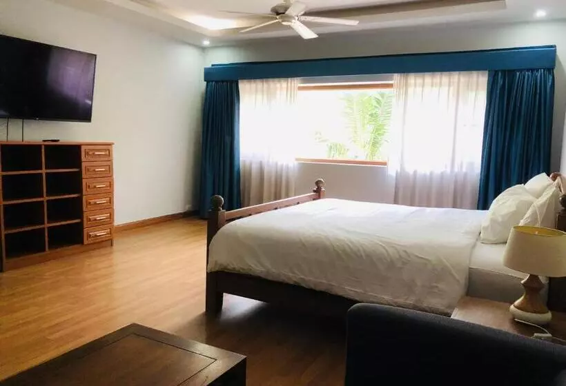 Private Pool Villas By Honey 5 Miles From Central Pattaya Beach