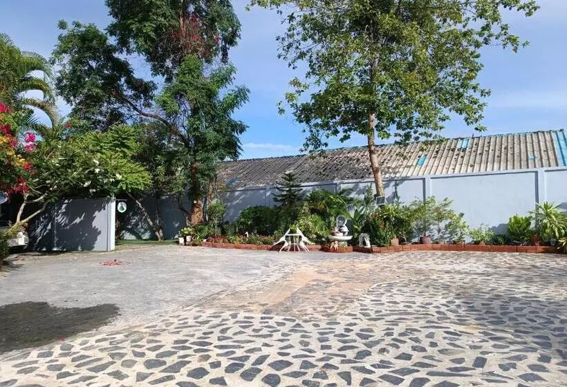 Private Pool Villas By Honey 5 Miles From Central Pattaya Beach