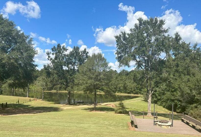 Refuge Ranch Retreat Log Cabin Lake 53+ Acres