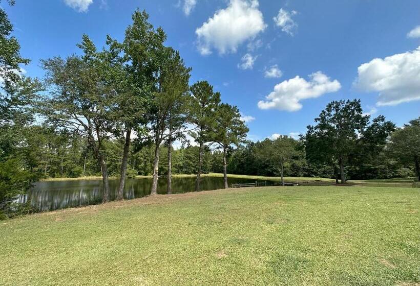 Refuge Ranch Retreat Log Cabin Lake 53+ Acres