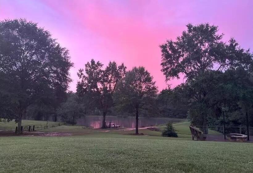 Refuge Ranch Retreat Log Cabin Lake 53+ Acres