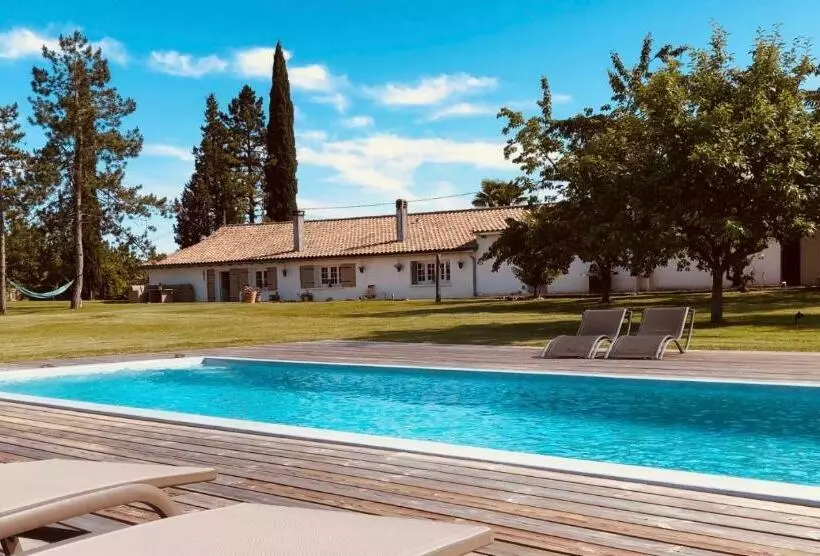 Aamiaismajoitus (B&B) Maison La Viste