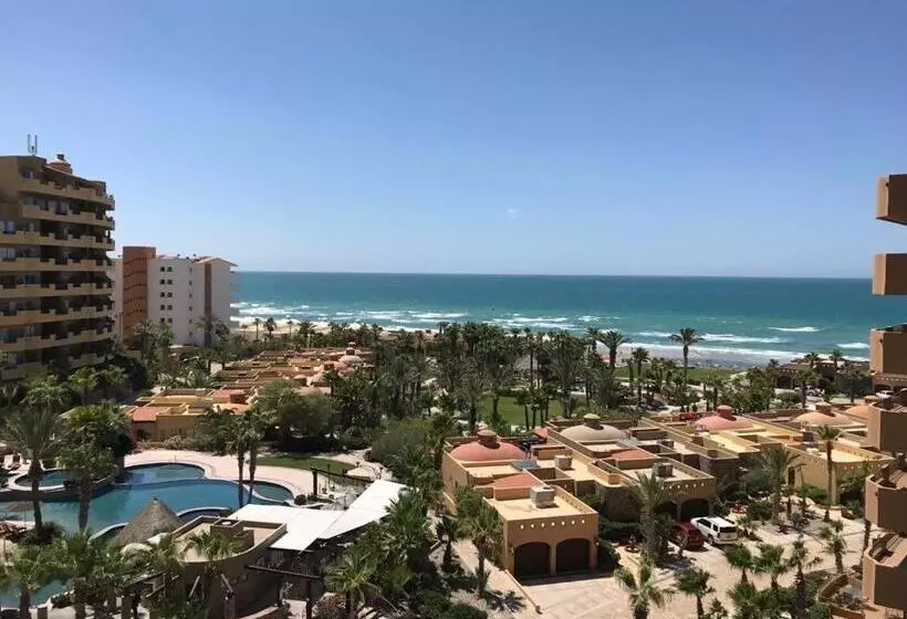 Bella Sirena Resort