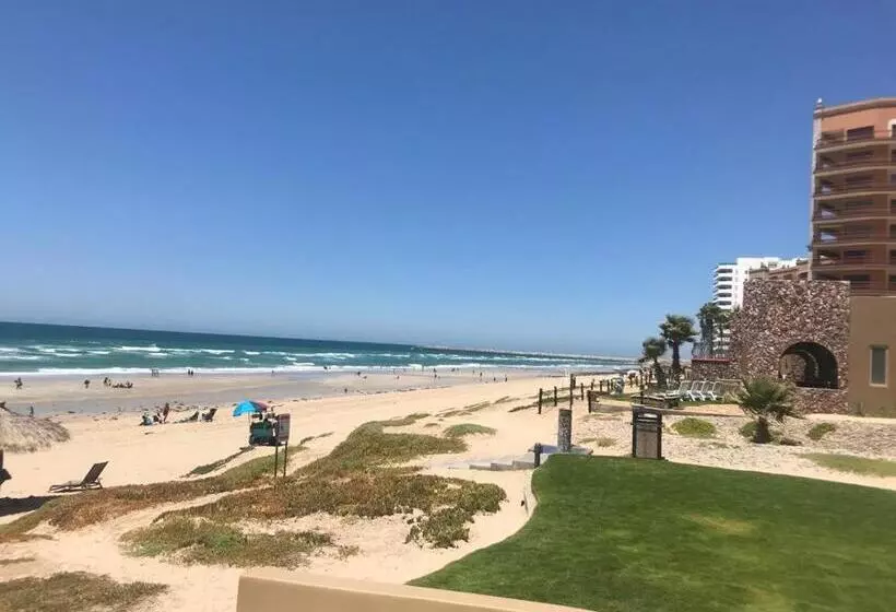Bella Sirena Resort