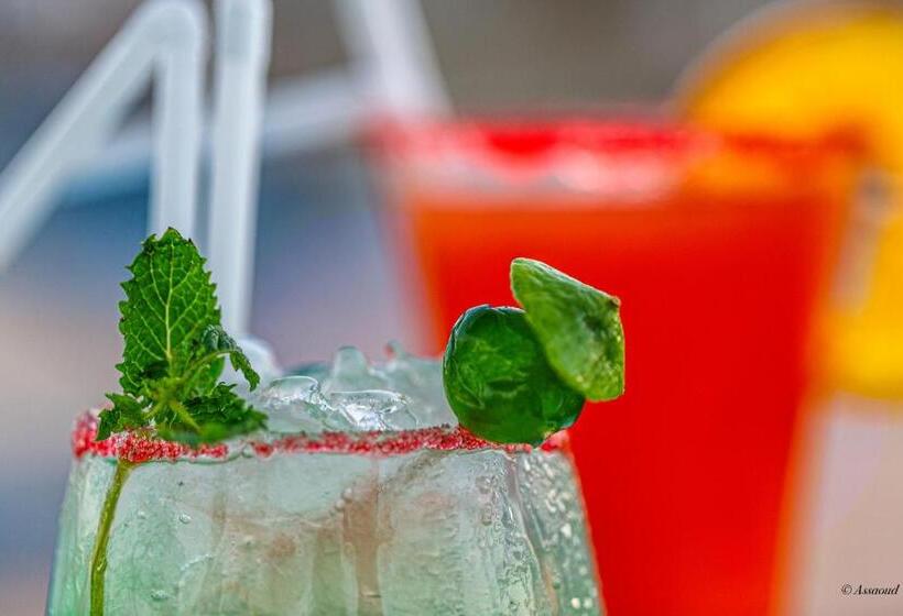 استراحتگاه El Cortijo & Spa