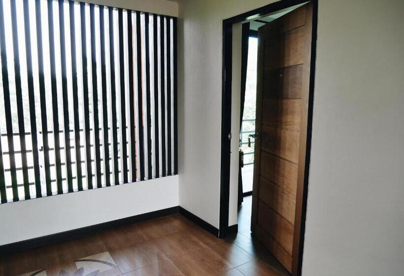 בית מלון כפרי บ้านเพลิน