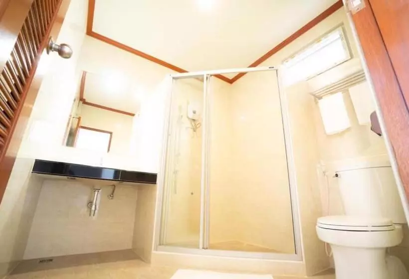 ホテル Baan Anong