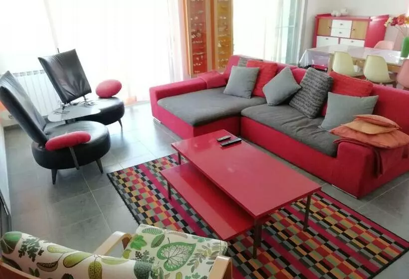 ペンション Casa Luminosa