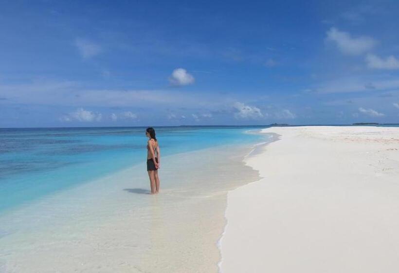 پانسیون Dhangethi Inn