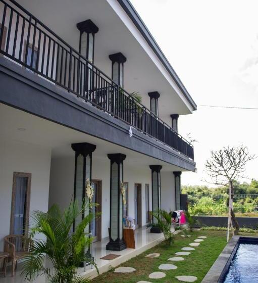 פנסיון Eva Guest House