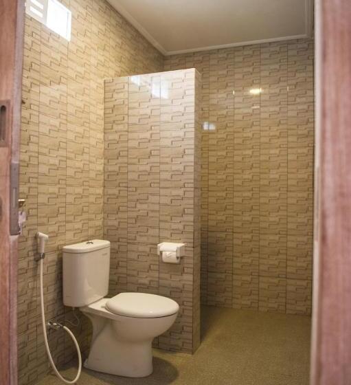 פנסיון Eva Guest House