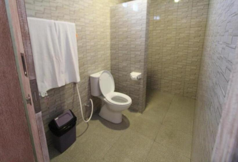 פנסיון Eva Guest House