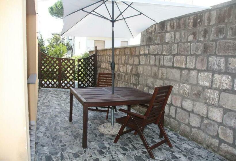 بنسيون Villa Maria