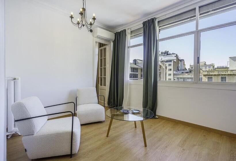 Sibsbcn Paseodegracia Luxury Exclusive Gaudi