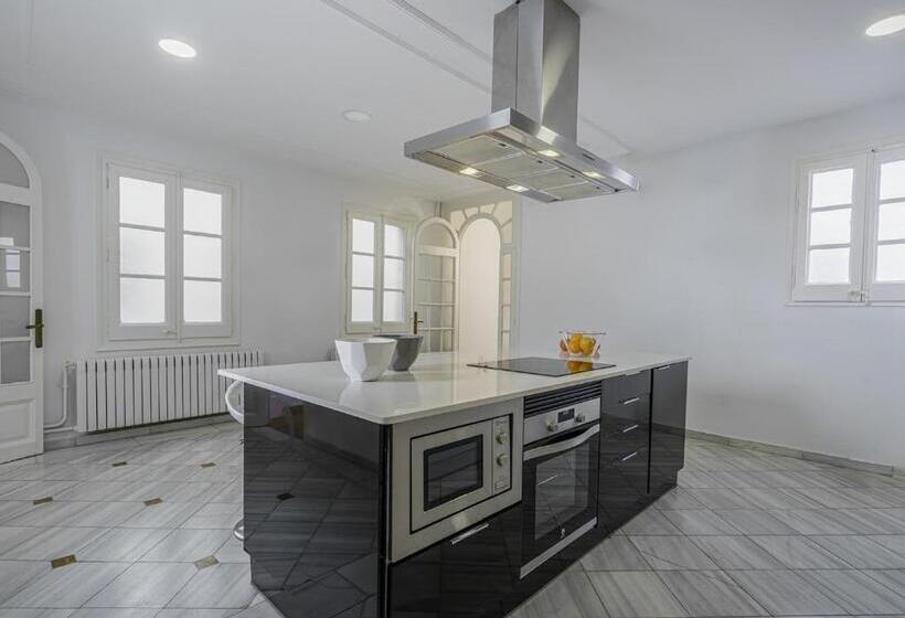 Sibsbcn Paseodegracia Luxury Exclusive Gaudi