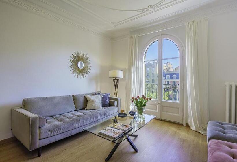 Sibsbcn Paseodegracia Luxury Exclusive Gaudi