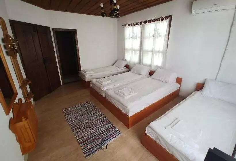 ユースホステル Architects House