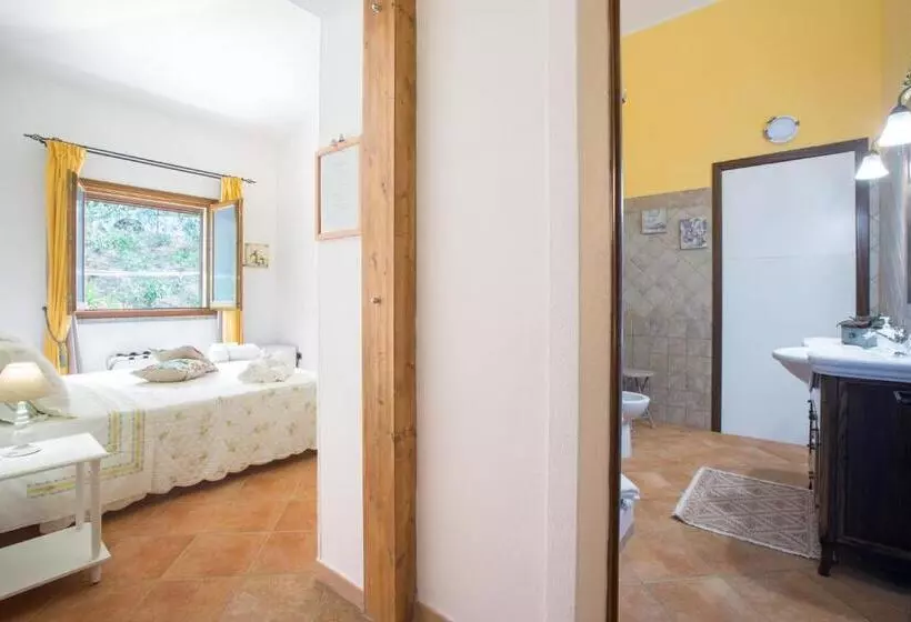 B&b La Vela Chia