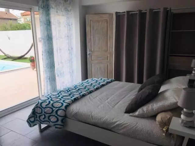 Aamiaismajoitus (B&B) La Salamandre De Camargue