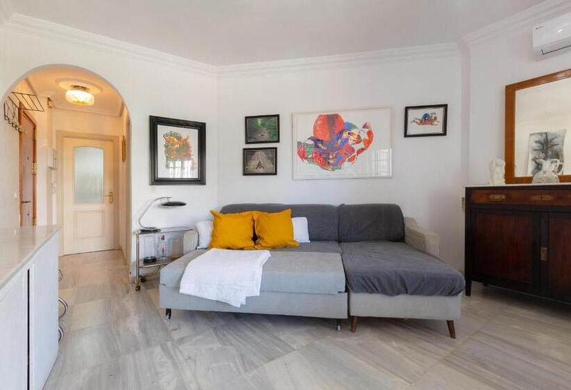 Cute Apartment Oceanfront